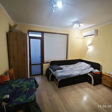 וארנה Apartment In The Center 2 מראה חיצוני תמונה